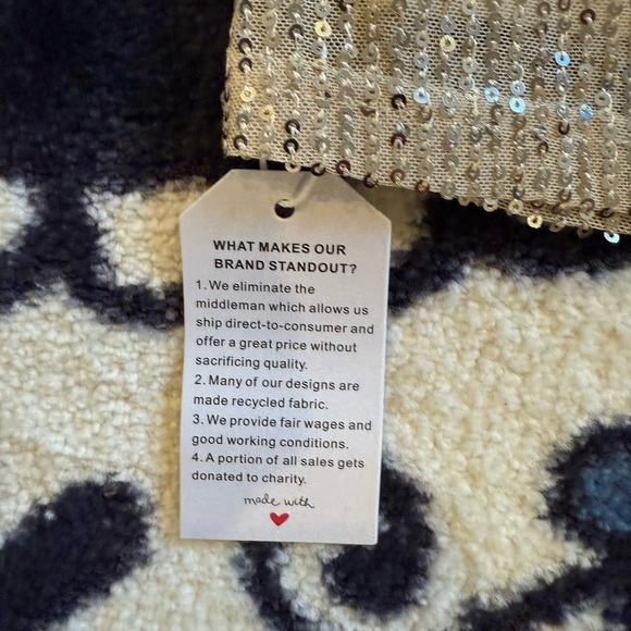 NWOT Glam Sequin V-Neck Tank Top | S/M | Cocktail Party Sparkle - Picture 3 of 7